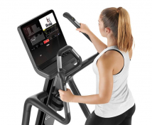 Эллиптический тренажер TECHNOGYM Artis Synchro