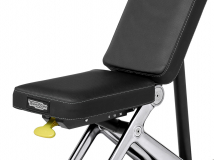 Скамья TECHNOGYM Bench Personal MD100B (черная)